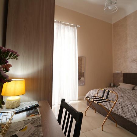 Casa Felice Suite Room 塔兰托 外观 照片