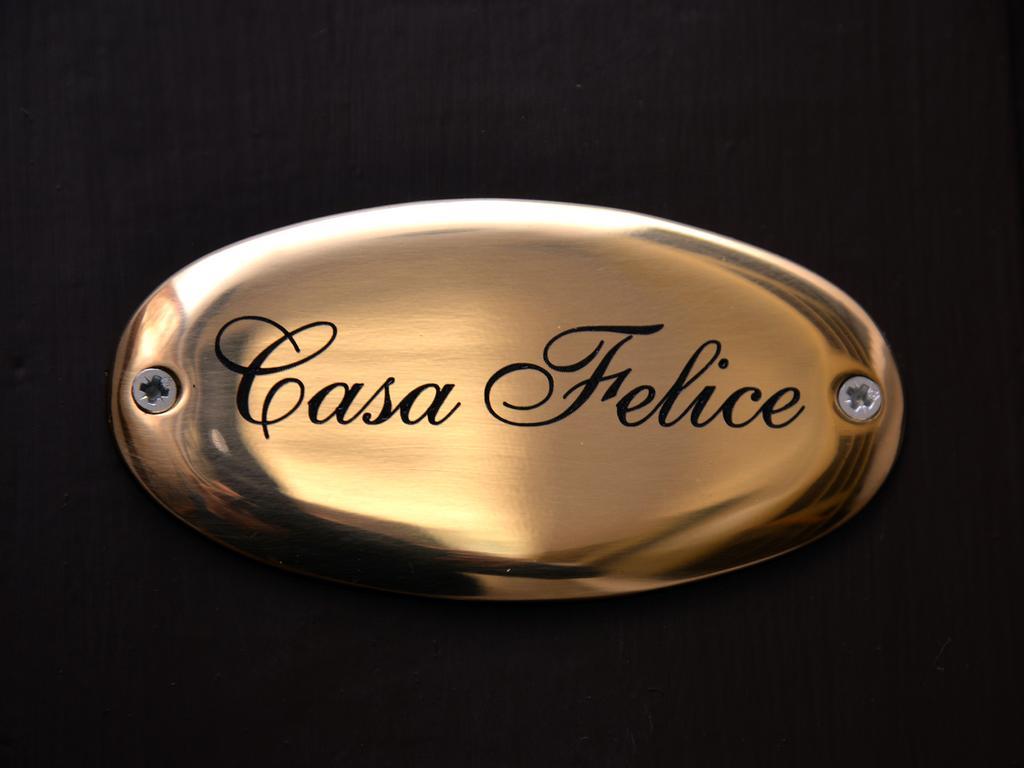 Casa Felice Suite Room 塔兰托 外观 照片