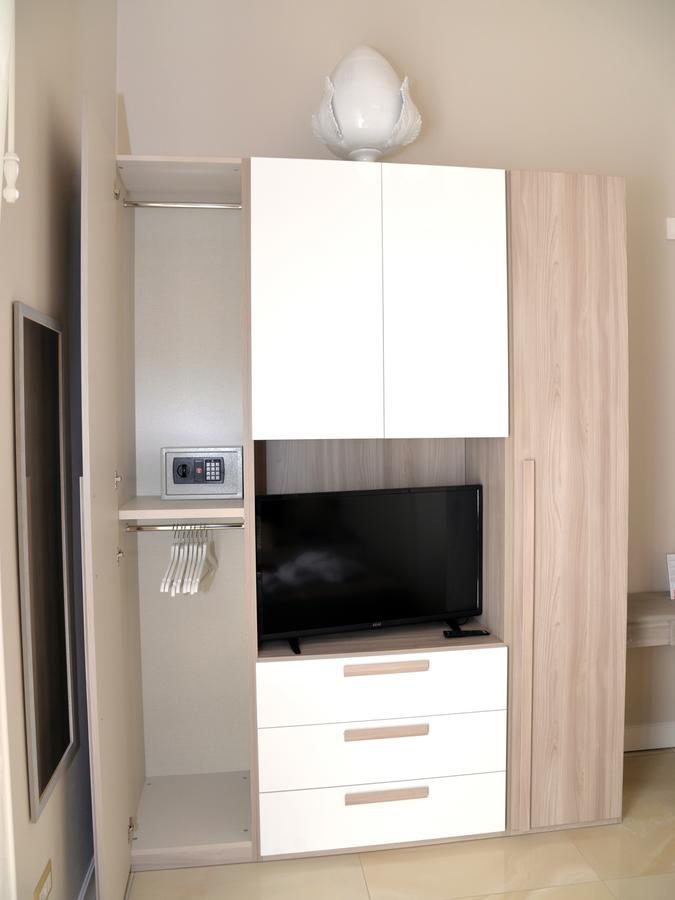 Casa Felice Suite Room 塔兰托 外观 照片