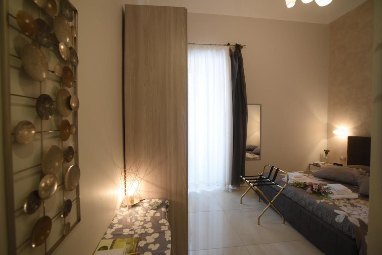 Casa Felice Suite Room 塔兰托 外观 照片